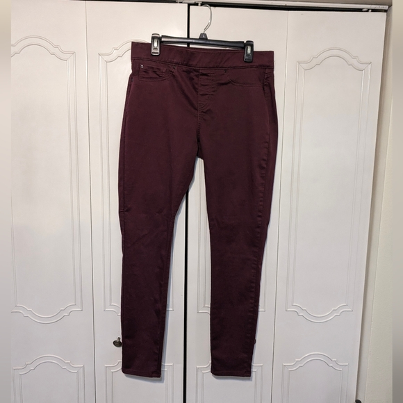 LIKE NEW Levi Shaping Pants maroon pull on skinny 14 long tall flattering fitted - Picture 5 of 11